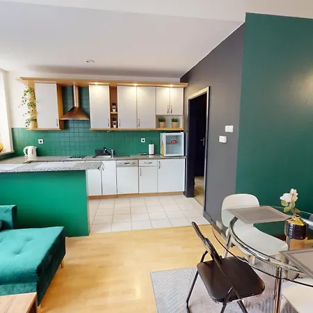 Market Square Tectumapartments 4*