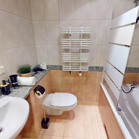 Alojamento de Acomodação e Pequeno-almoço Market Square Tectumapartments 4*