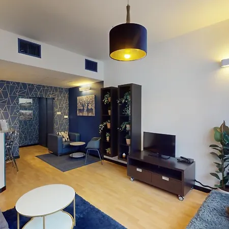 Alojamento de Acomodação e Pequeno-almoço Market Square Tectumapartments