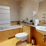 Market Square Tectumapartments 4*