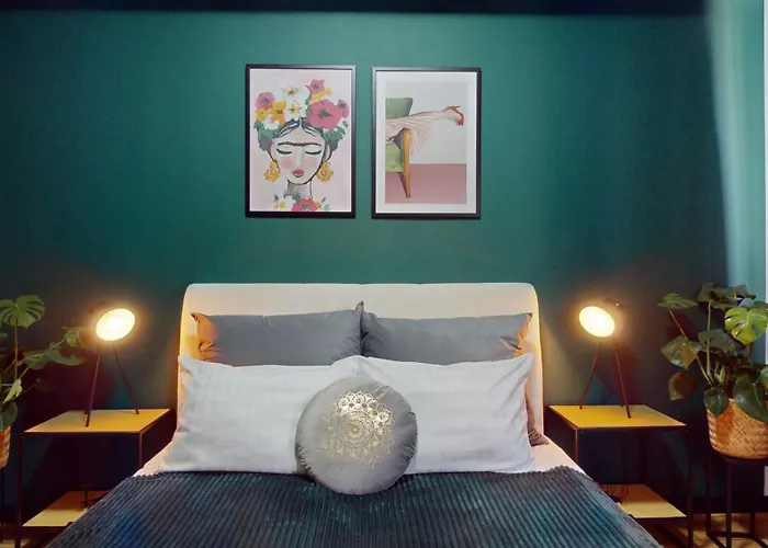 Market Square Tectumapartments 4*